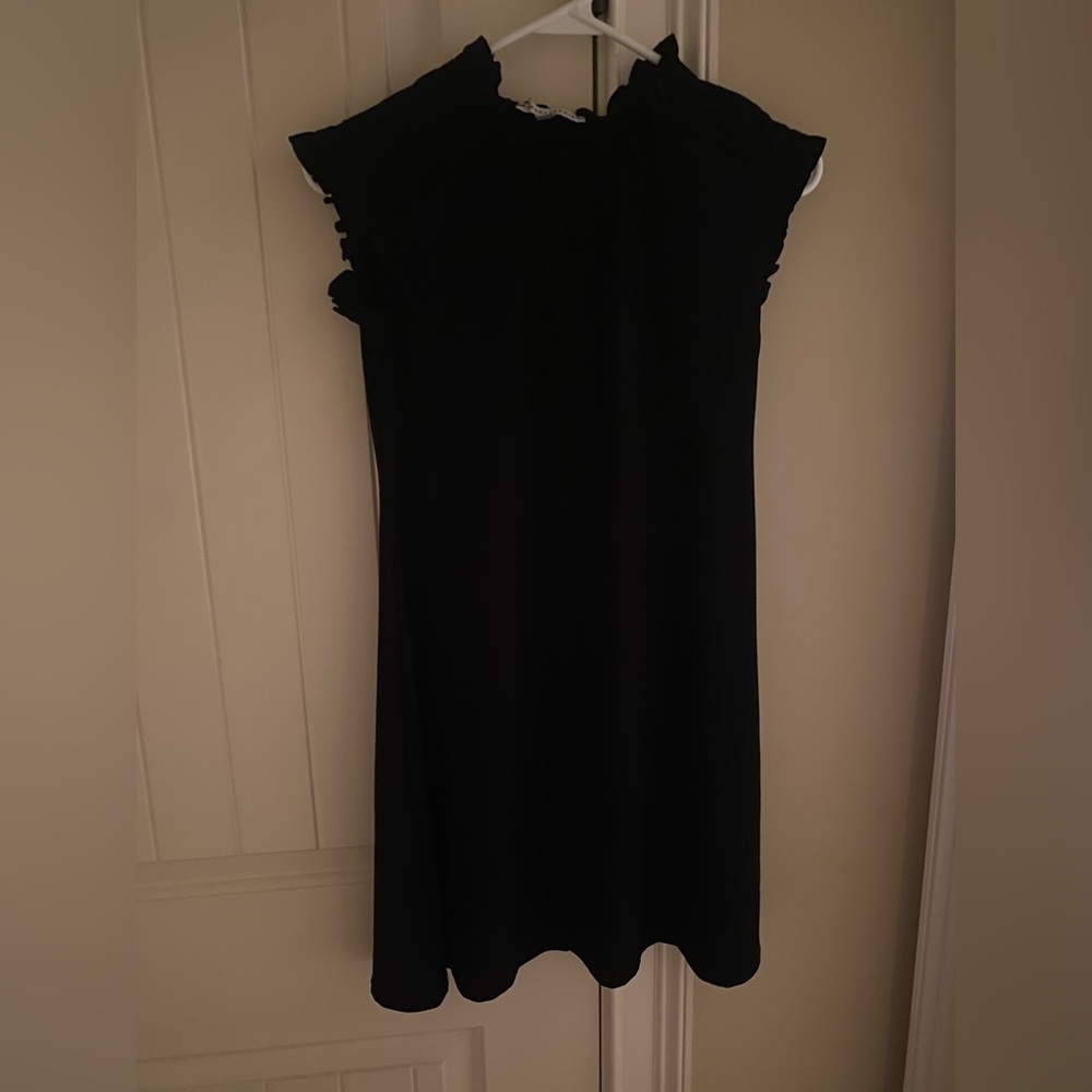 Flowy black ruffle dress!